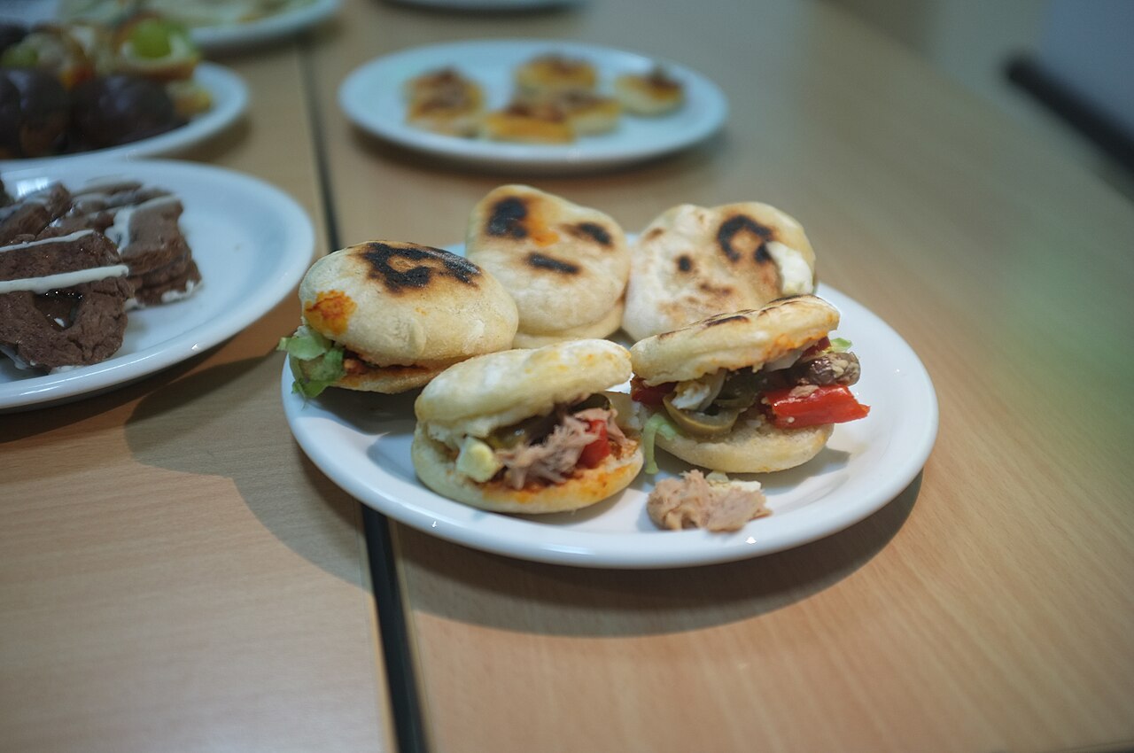Petits pains batbout cuits à la poêle