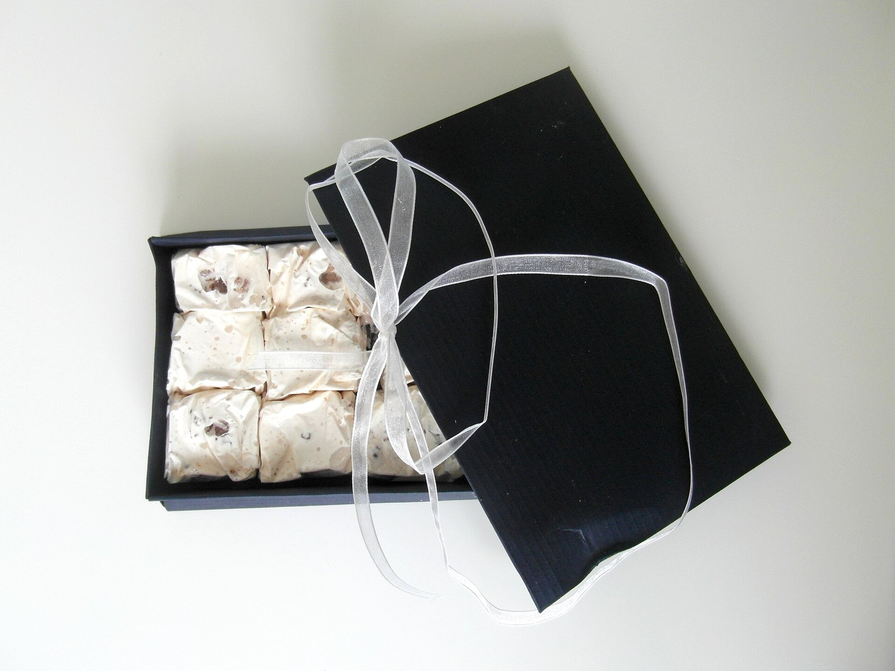 Jawzia de Constantine, nougat aux noix.